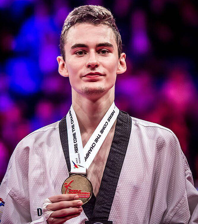 Артамонов Михаил