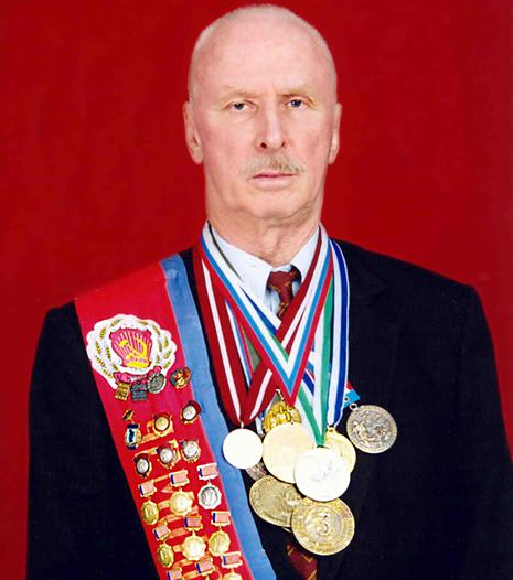 Кандель Александр