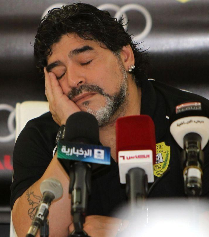 Марадону лечат от наркозависимости