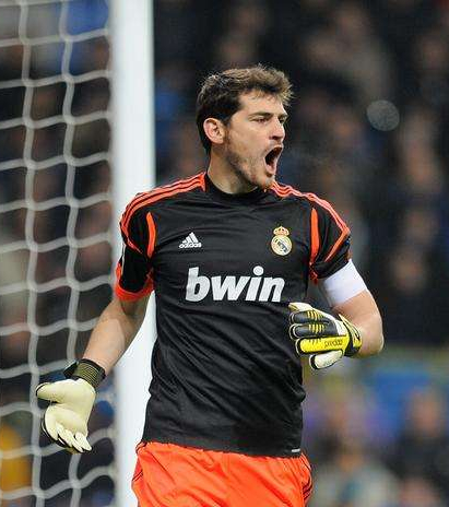 Касильяс Икер