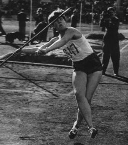 Яунземе Инесе 