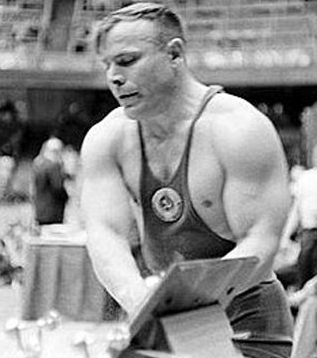 Ломакин Трофим 