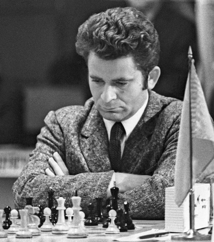 Спасский испортил праздник Петросяну