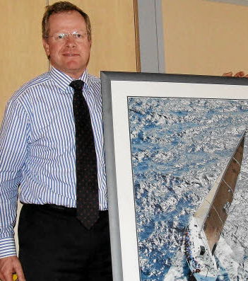 Энар Николя