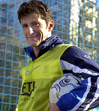 Шукер Давор 