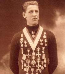 Ларсен Роальд