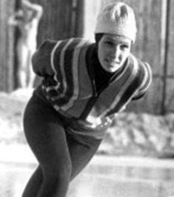 Артамонова Инга 