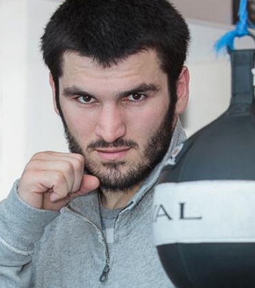 Бетербиев Артур