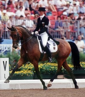 Упхофф Николь