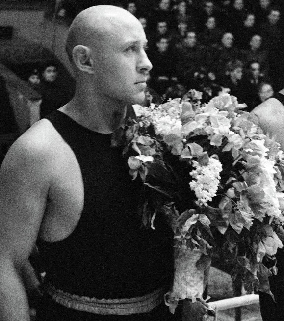 Николай Королев