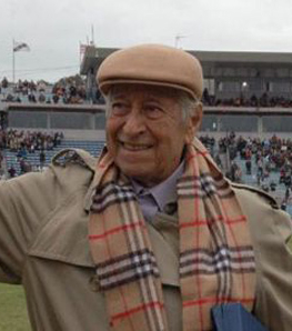 Пас Анибаль Луис