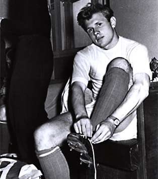 Стрельцов Эдуард