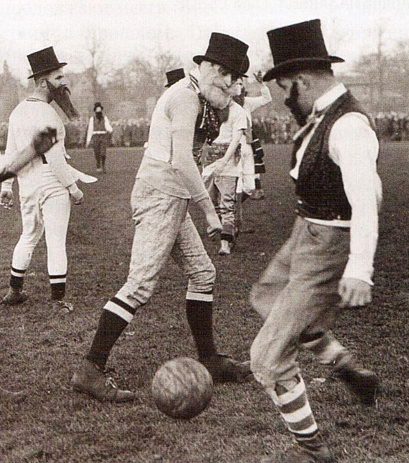 Футбол без игры руками