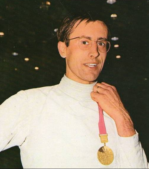 Ревеню Даниэль