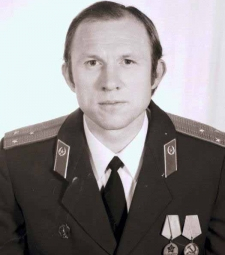 Томин Николай