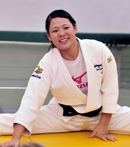 Танимото Аюми