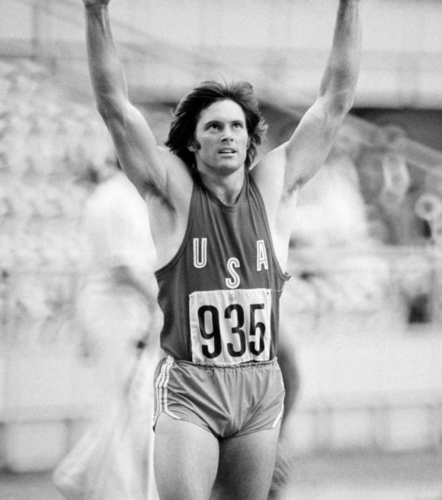 Дженнер Брюс