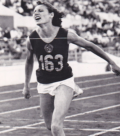 Лысенко Людмила